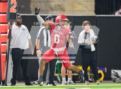 Thumbnail 3 in College Park vs Cypress Lakes (UIL 6A D2 Football Area) photogallery.