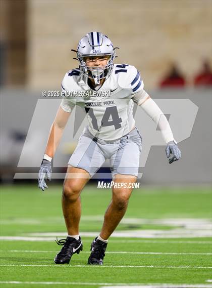 Thumbnail 3 in College Park vs Cypress Lakes (UIL 6A D2 Football Area) photogallery.