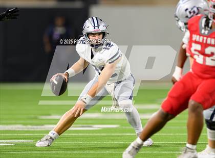 Thumbnail 1 in College Park vs Cypress Lakes (UIL 6A D2 Football Area) photogallery.