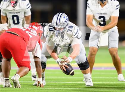 Thumbnail 3 in College Park vs Cypress Lakes (UIL 6A D2 Football Area) photogallery.