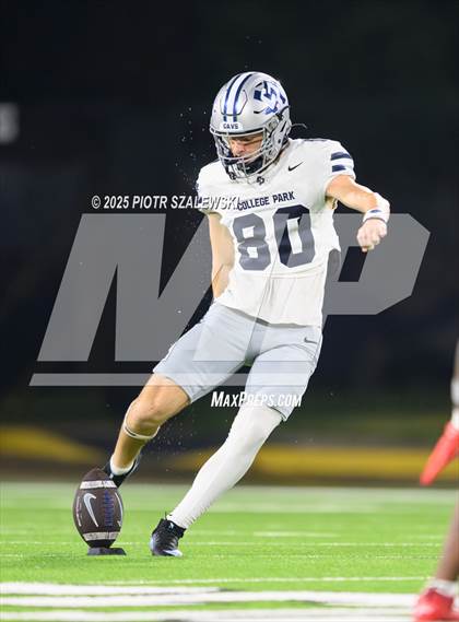 Thumbnail 3 in College Park vs Cypress Lakes (UIL 6A D2 Football Area) photogallery.