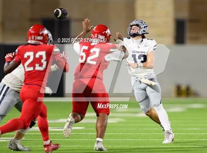 Thumbnail 3 in College Park vs Cypress Lakes (UIL 6A D2 Football Area) photogallery.