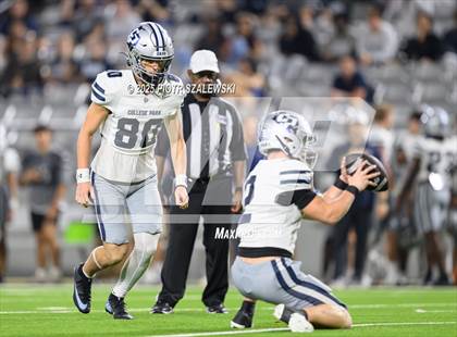 Thumbnail 2 in College Park vs Cypress Lakes (UIL 6A D2 Football Area) photogallery.