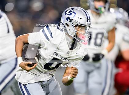 Thumbnail 3 in College Park vs Cypress Lakes (UIL 6A D2 Football Area) photogallery.