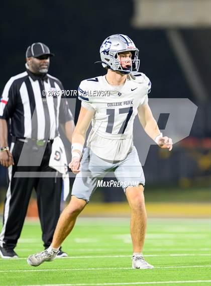 Thumbnail 3 in College Park vs Cypress Lakes (UIL 6A D2 Football Area) photogallery.