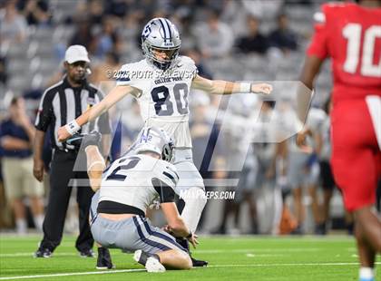 Thumbnail 3 in College Park vs Cypress Lakes (UIL 6A D2 Football Area) photogallery.