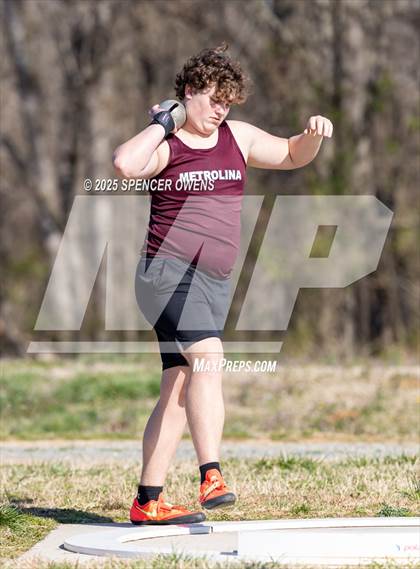 Thumbnail 2 in Take Flight Cardinals Invitational photogallery.