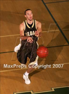 Thumbnail 1 in Serra vs Arroyo Valley (Torrey Pines Holiday Prep Classic) photogallery.