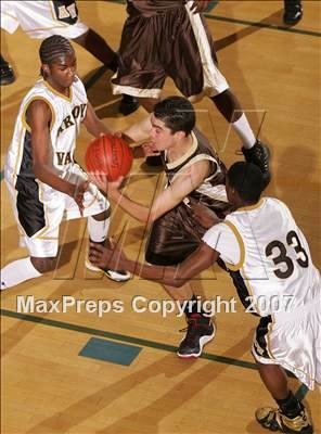 Thumbnail 3 in Serra vs Arroyo Valley (Torrey Pines Holiday Prep Classic) photogallery.