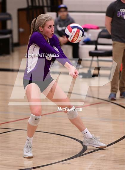 Thumbnail 1 in Douglas County vs. Niwot (Mustang Classic Tournament) photogallery.