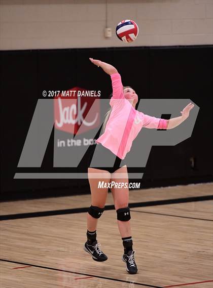 Thumbnail 2 in Douglas County vs. Niwot (Mustang Classic Tournament) photogallery.