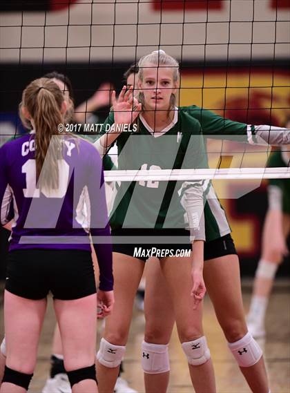 Thumbnail 3 in Douglas County vs. Niwot (Mustang Classic Tournament) photogallery.