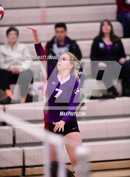 Thumbnail 3 in Douglas County vs. Niwot (Mustang Classic Tournament) photogallery.