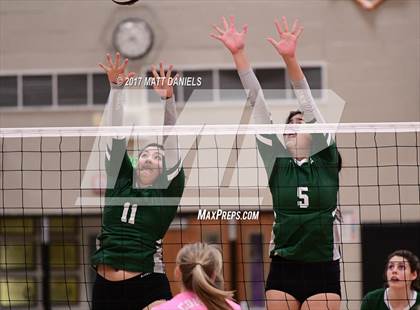 Thumbnail 3 in Douglas County vs. Niwot (Mustang Classic Tournament) photogallery.