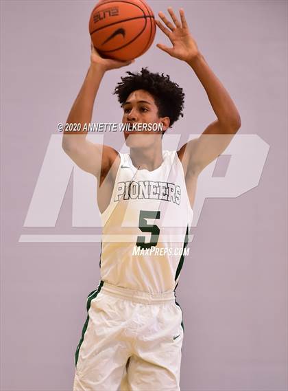 Thumbnail 3 in Oak Ridge vs. West Orange (Metro Hoop Fest) photogallery.