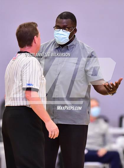 Thumbnail 3 in Oak Ridge vs. West Orange (Metro Hoop Fest) photogallery.