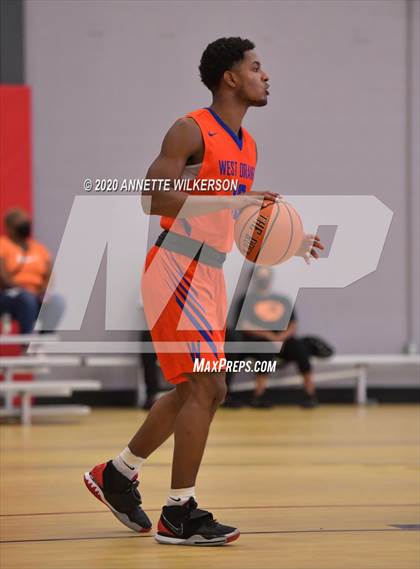 Thumbnail 1 in Oak Ridge vs. West Orange (Metro Hoop Fest) photogallery.