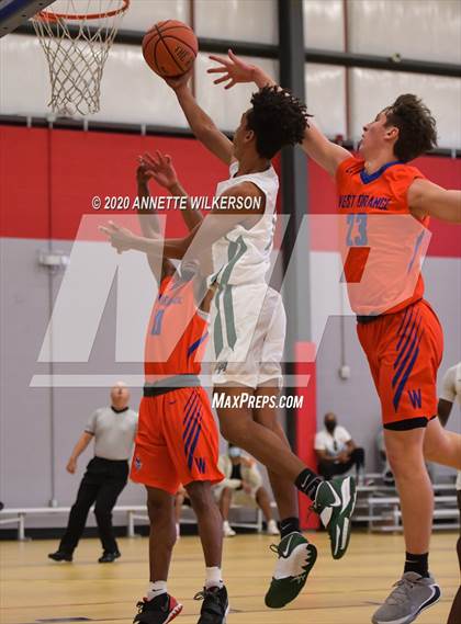 Thumbnail 3 in Oak Ridge vs. West Orange (Metro Hoop Fest) photogallery.