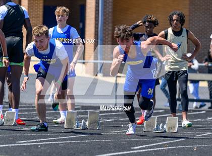 Thumbnail 2 in 5A East Conference Track Meet @ Mountain Home photogallery.