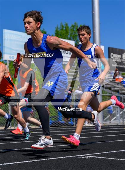 Thumbnail 2 in 5A East Conference Track Meet @ Mountain Home photogallery.