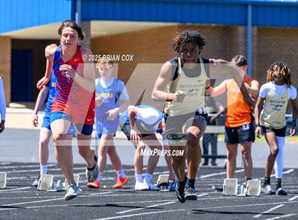 Thumbnail 3 in 5A East Conference Track Meet @ Mountain Home photogallery.