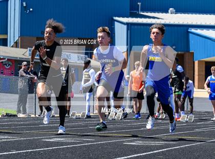 Thumbnail 2 in 5A East Conference Track Meet @ Mountain Home photogallery.