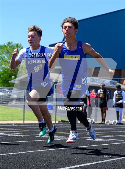 Thumbnail 3 in 5A East Conference Track Meet @ Mountain Home photogallery.