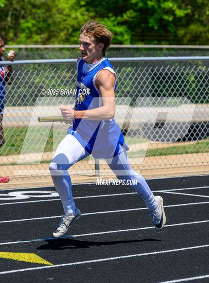 Thumbnail 2 in 5A East Conference Track Meet @ Mountain Home photogallery.