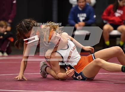 Thumbnail 2 in UIL 6A Regional Meet photogallery.