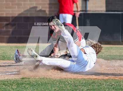 Thumbnail 3 in Linn-Mar @ Liberty photogallery.