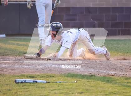 Thumbnail 1 in Linn-Mar @ Liberty photogallery.