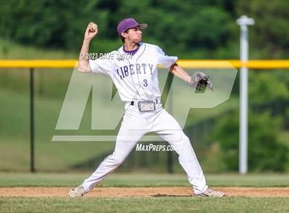 Thumbnail 1 in Linn-Mar @ Liberty photogallery.