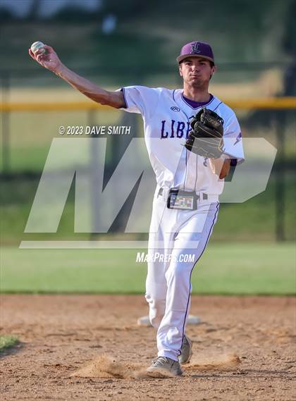Thumbnail 2 in Linn-Mar @ Liberty photogallery.