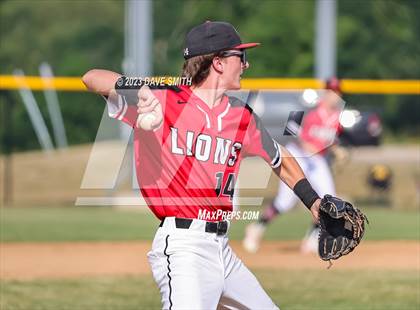 Thumbnail 1 in Linn-Mar @ Liberty photogallery.