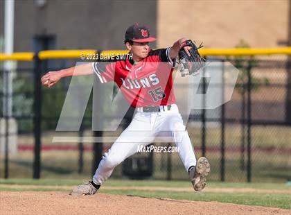Thumbnail 1 in Linn-Mar @ Liberty photogallery.