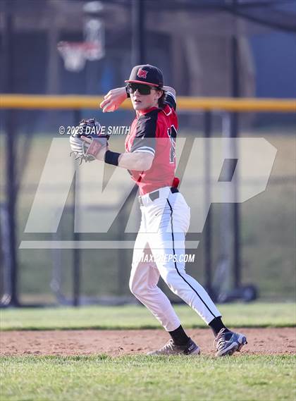Thumbnail 2 in Linn-Mar @ Liberty photogallery.