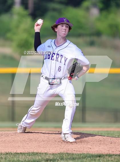 Thumbnail 1 in Linn-Mar @ Liberty photogallery.