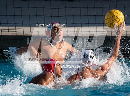 Thumbnail 1 in Segerstrom @ Santa Ana photogallery.