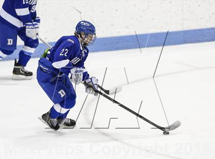 Thumbnail 2 in Notre Dame-Fairfield vs. Darien (CIAC Division I Semifinal) photogallery.