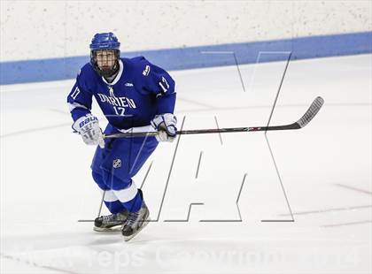 Thumbnail 2 in Notre Dame-Fairfield vs. Darien (CIAC Division I Semifinal) photogallery.
