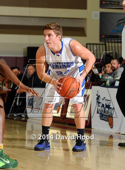Thumbnail 3 in Tahquitz vs. Pleasant Grove (MaxPreps Holiday Classic) photogallery.