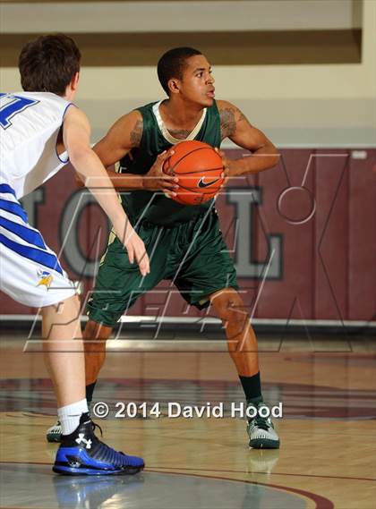 Thumbnail 2 in Tahquitz vs. Pleasant Grove (MaxPreps Holiday Classic) photogallery.