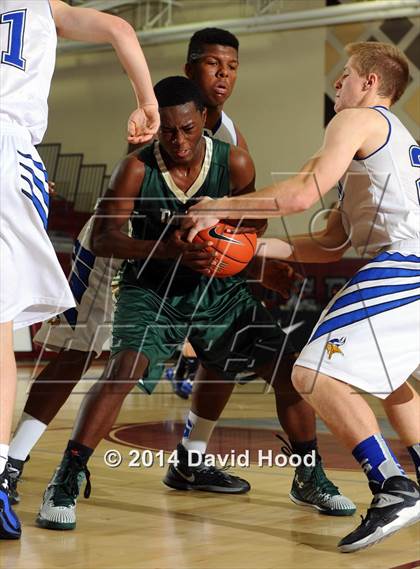 Thumbnail 2 in Tahquitz vs. Pleasant Grove (MaxPreps Holiday Classic) photogallery.