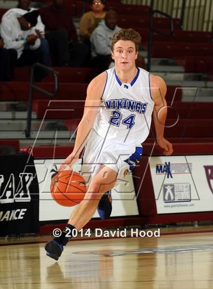 Thumbnail 1 in Tahquitz vs. Pleasant Grove (MaxPreps Holiday Classic) photogallery.