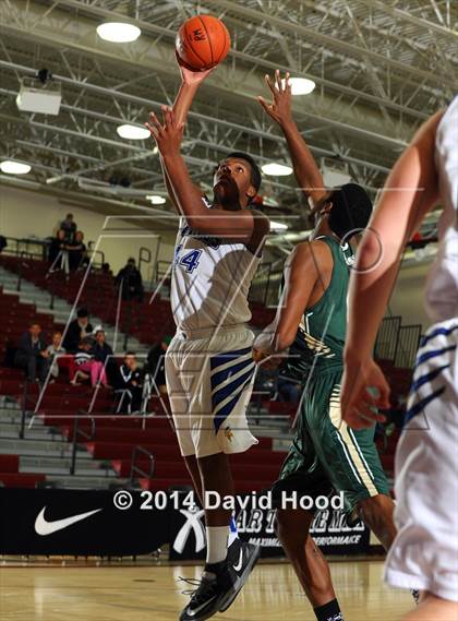 Thumbnail 2 in Tahquitz vs. Pleasant Grove (MaxPreps Holiday Classic) photogallery.