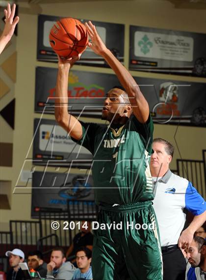 Thumbnail 3 in Tahquitz vs. Pleasant Grove (MaxPreps Holiday Classic) photogallery.