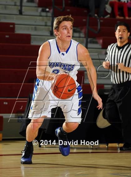 Thumbnail 3 in Tahquitz vs. Pleasant Grove (MaxPreps Holiday Classic) photogallery.