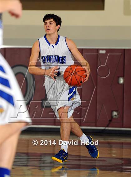 Thumbnail 1 in Tahquitz vs. Pleasant Grove (MaxPreps Holiday Classic) photogallery.