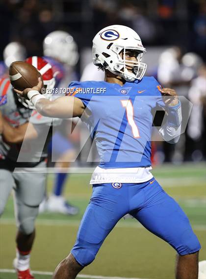 Thumbnail 2 in Mater Dei @ Bishop Gorman photogallery.