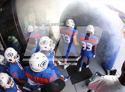 Thumbnail 2 in Mater Dei @ Bishop Gorman photogallery.